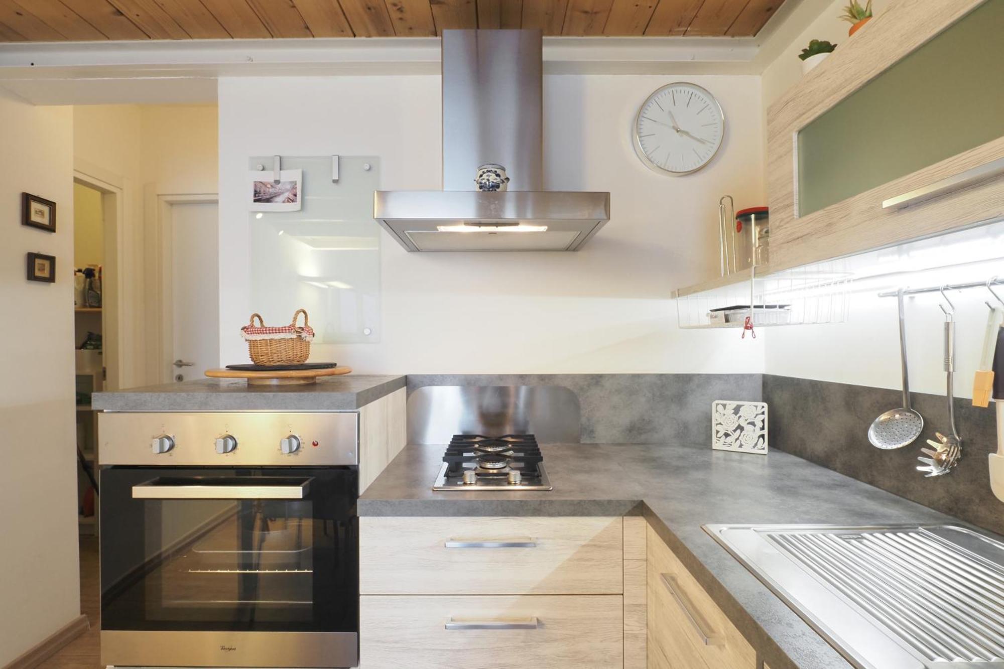 Apartment Primopiano - Tajani B Mailand